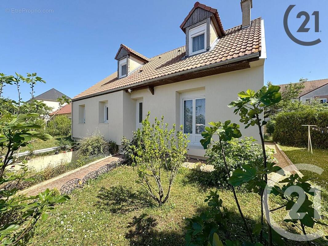 Maison à SENS