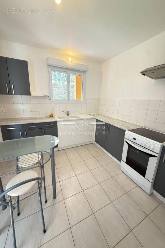 Appartement à SAINT-MARTIN-DE-CRAU