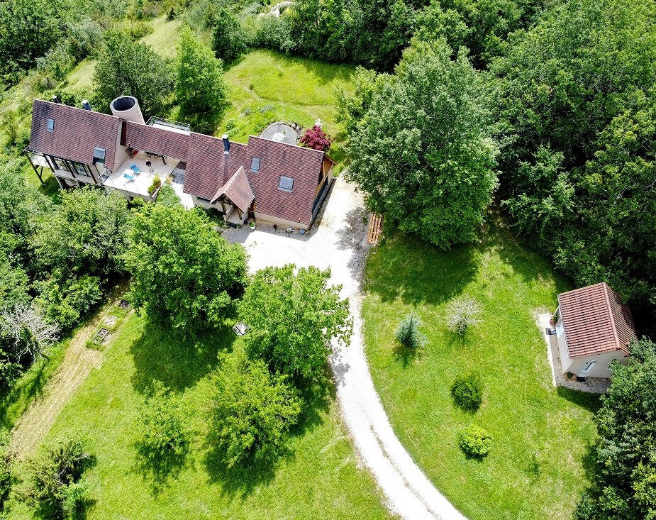 Maison à ROUFFIGNAC-SAINT-CERNIN-DE-REILHAC