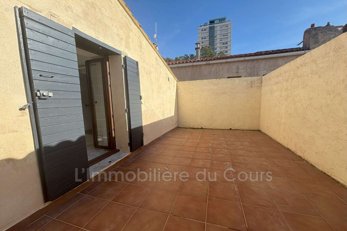 Appartement à PORT-DE-BOUC
