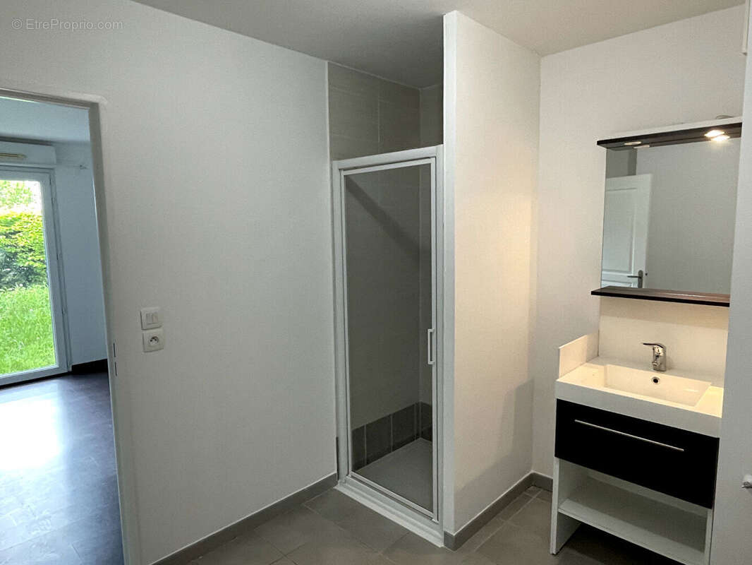 Appartement à SAINTE-LUCE-SUR-LOIRE