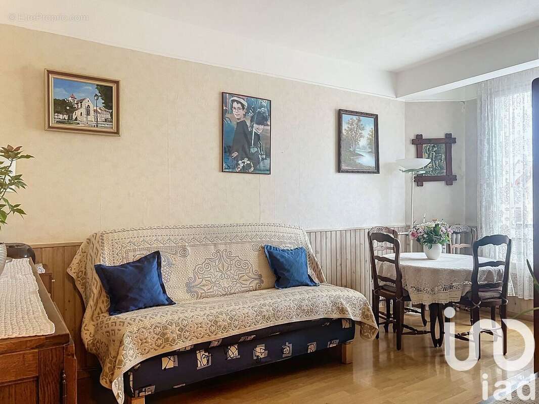 Photo 3 - Appartement à SAINT-MAUR-DES-FOSSES