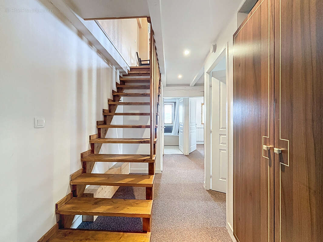 Appartement à JAUSIERS