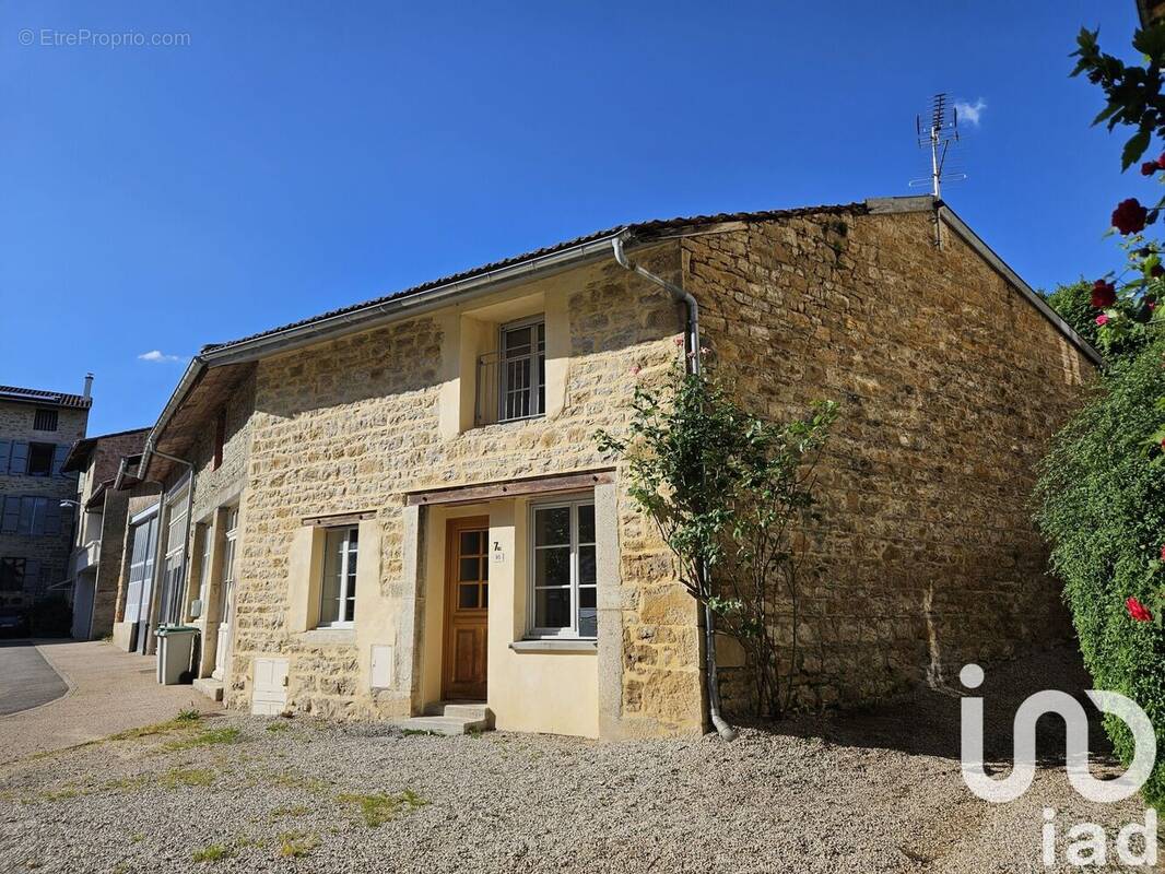 Photo 1 - Maison à JUJURIEUX