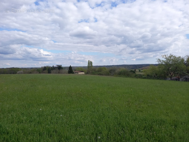 Terrain à CAPDROT