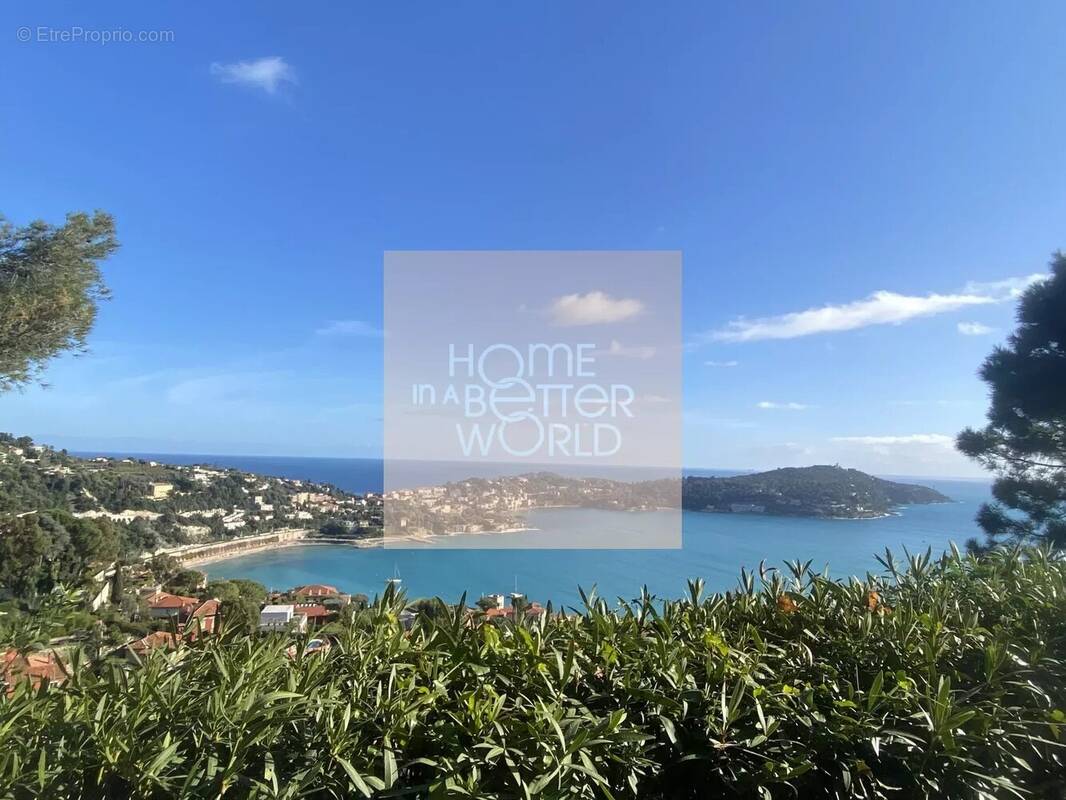 Appartement à VILLEFRANCHE-SUR-MER