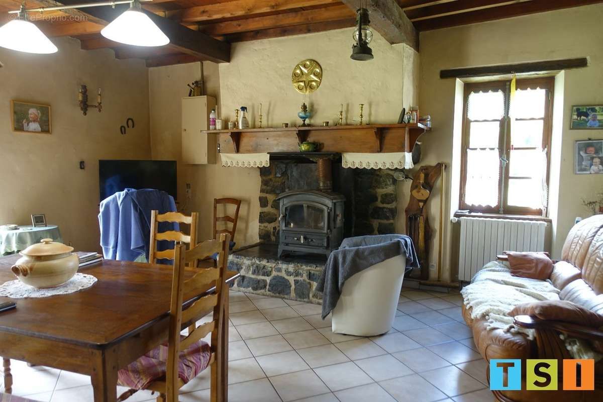 Maison à NISTOS