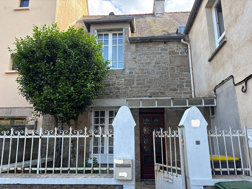 Maison à DINAN