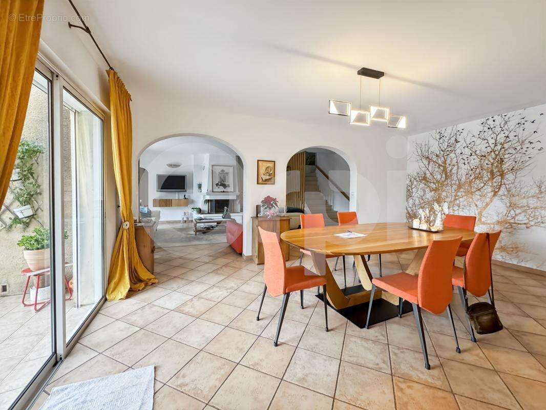 Maison à PIERREFEU-DU-VAR