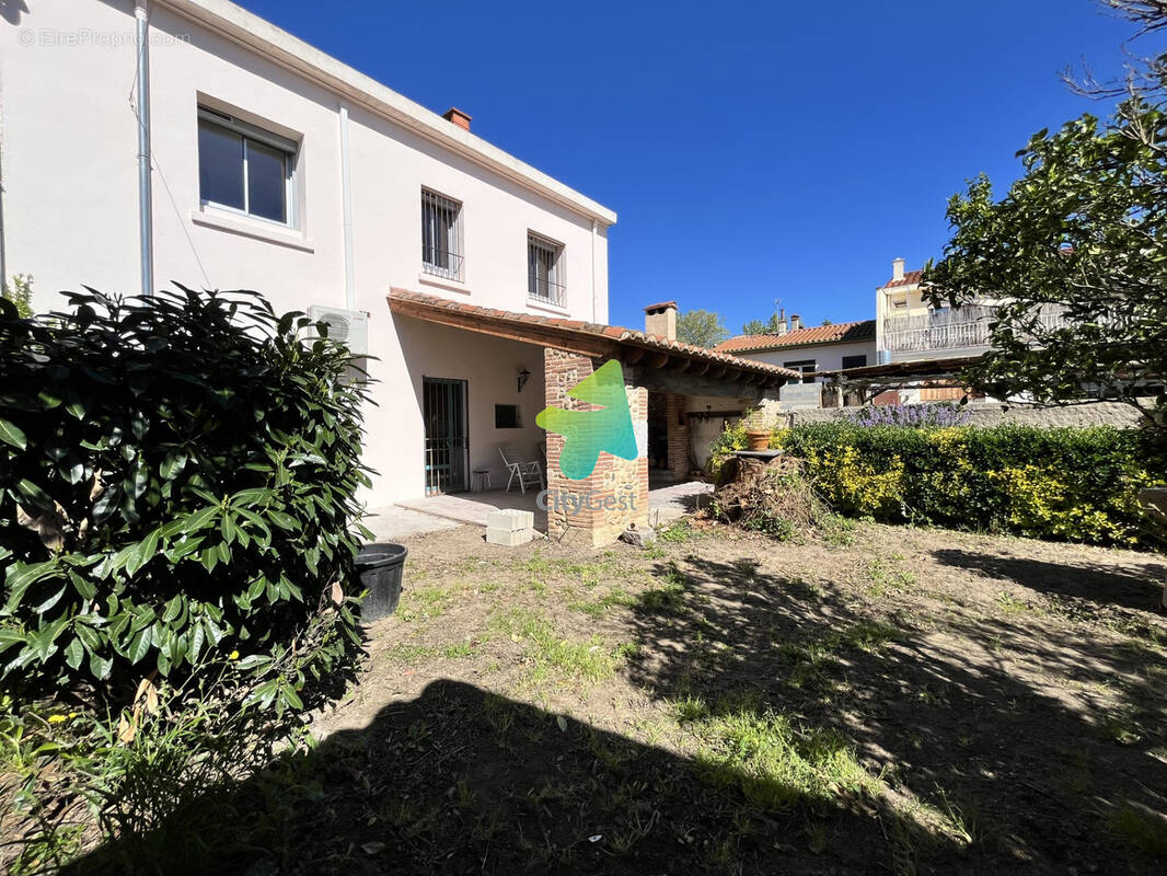 Maison à TOULOUGES