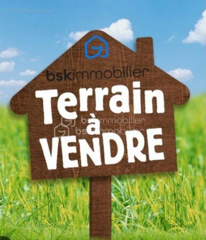 Terrain à BLERANCOURT