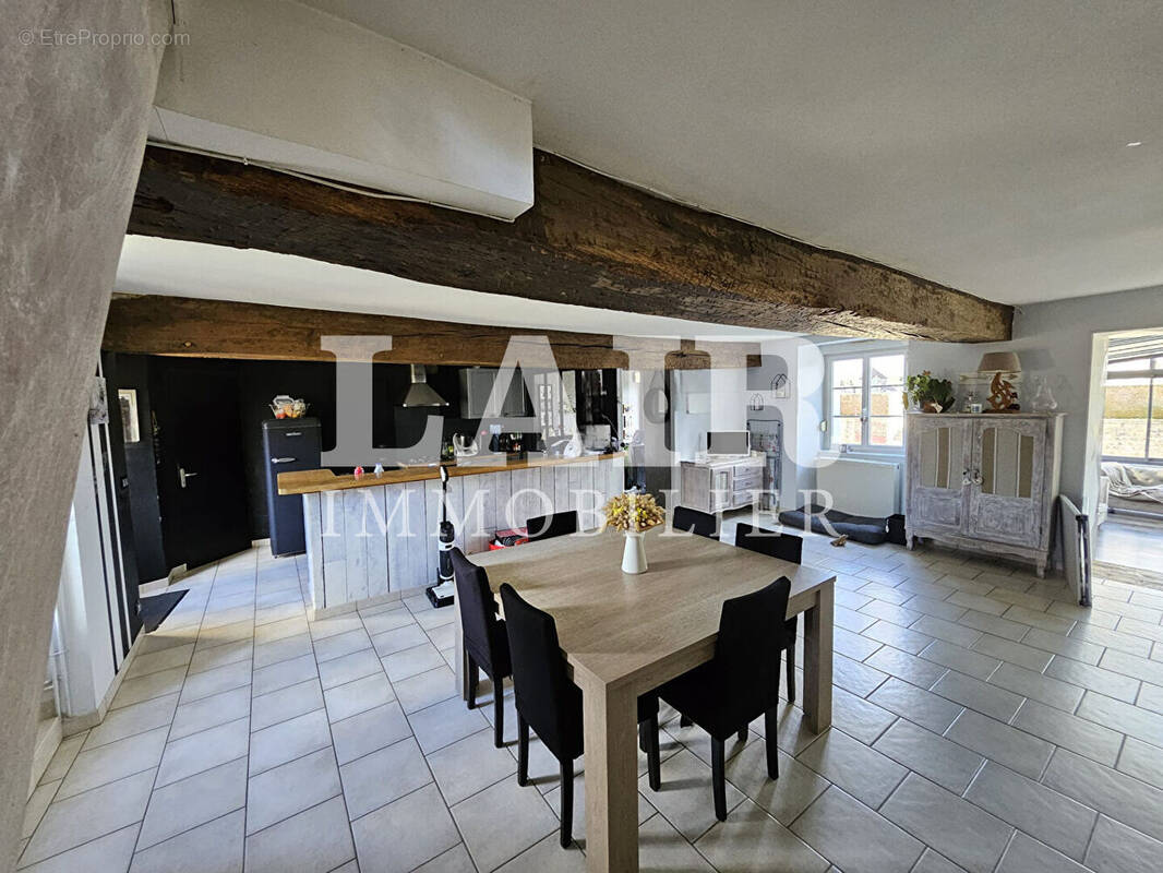 Maison à LA CHAPELLE-D&#039;ANDAINE