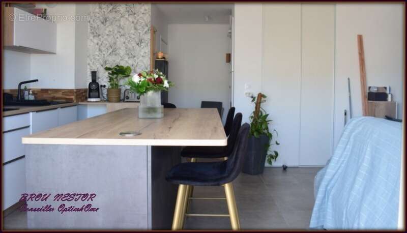 Appartement à FRONTIGNAN