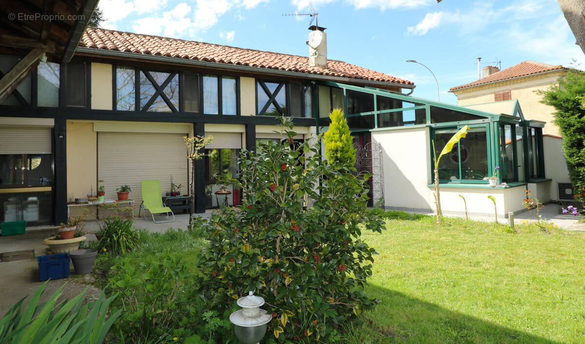 Maison à MIRANDE