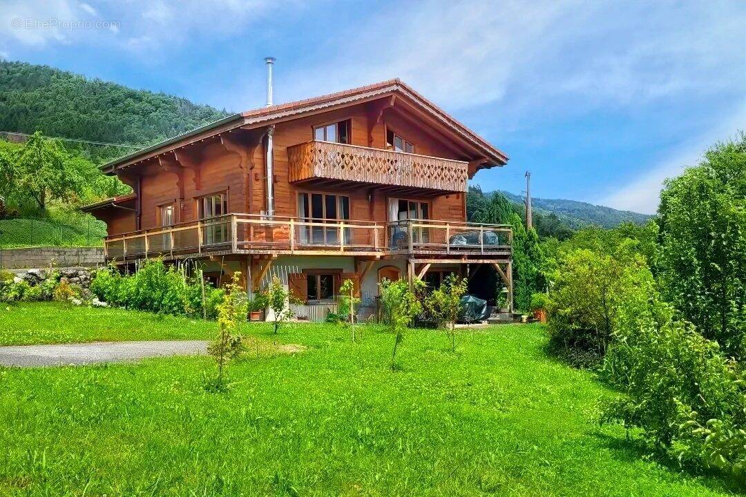 Maison à FILLINGES
