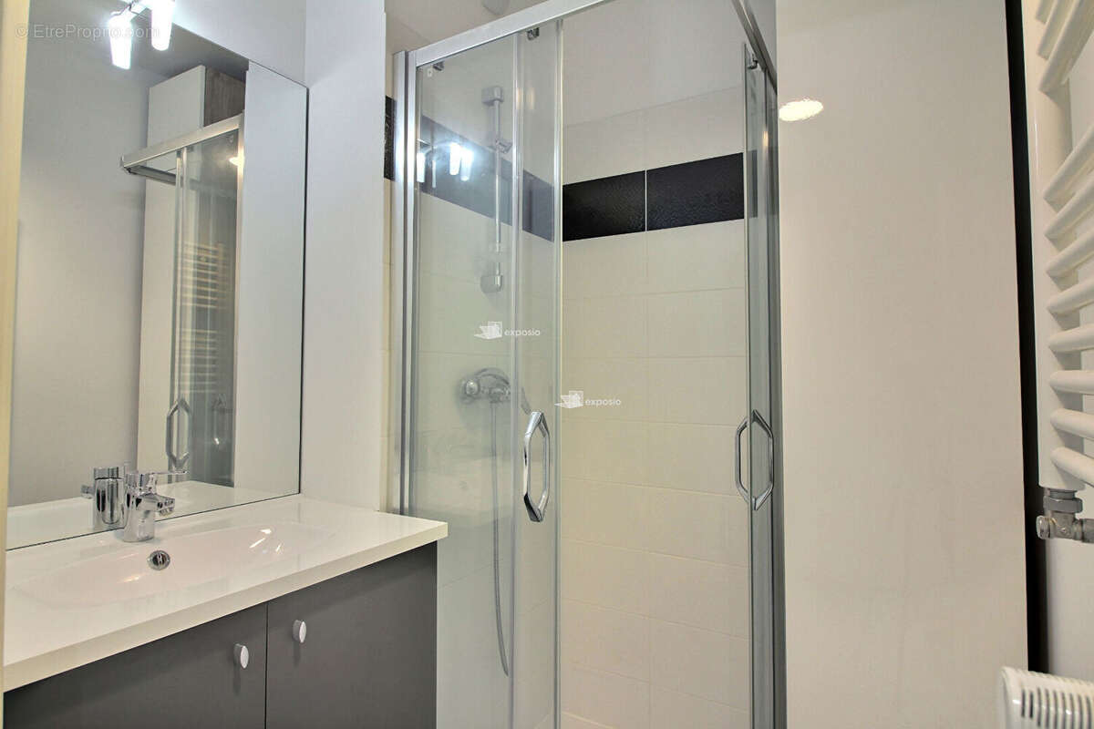 Appartement à MOUGINS