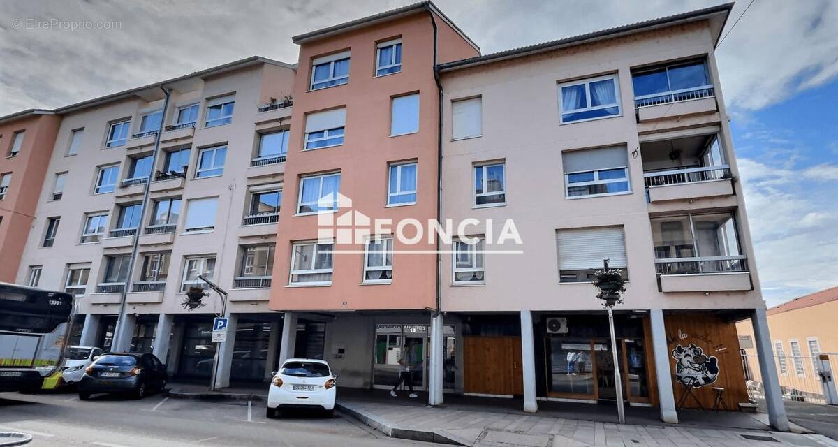 Appartement à FIRMINY