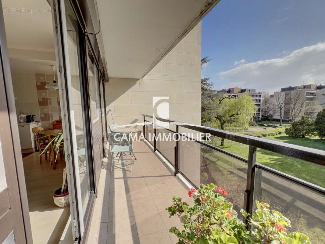 Appartement à VERSAILLES