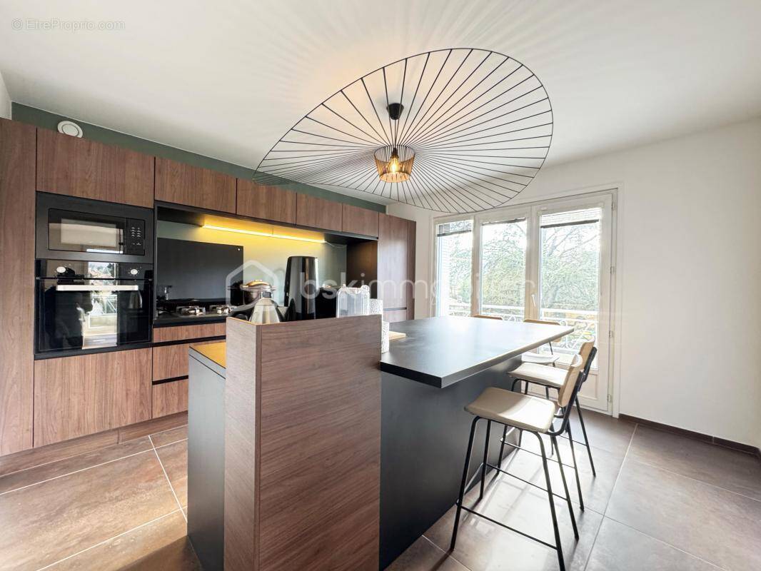 Appartement à CORENC