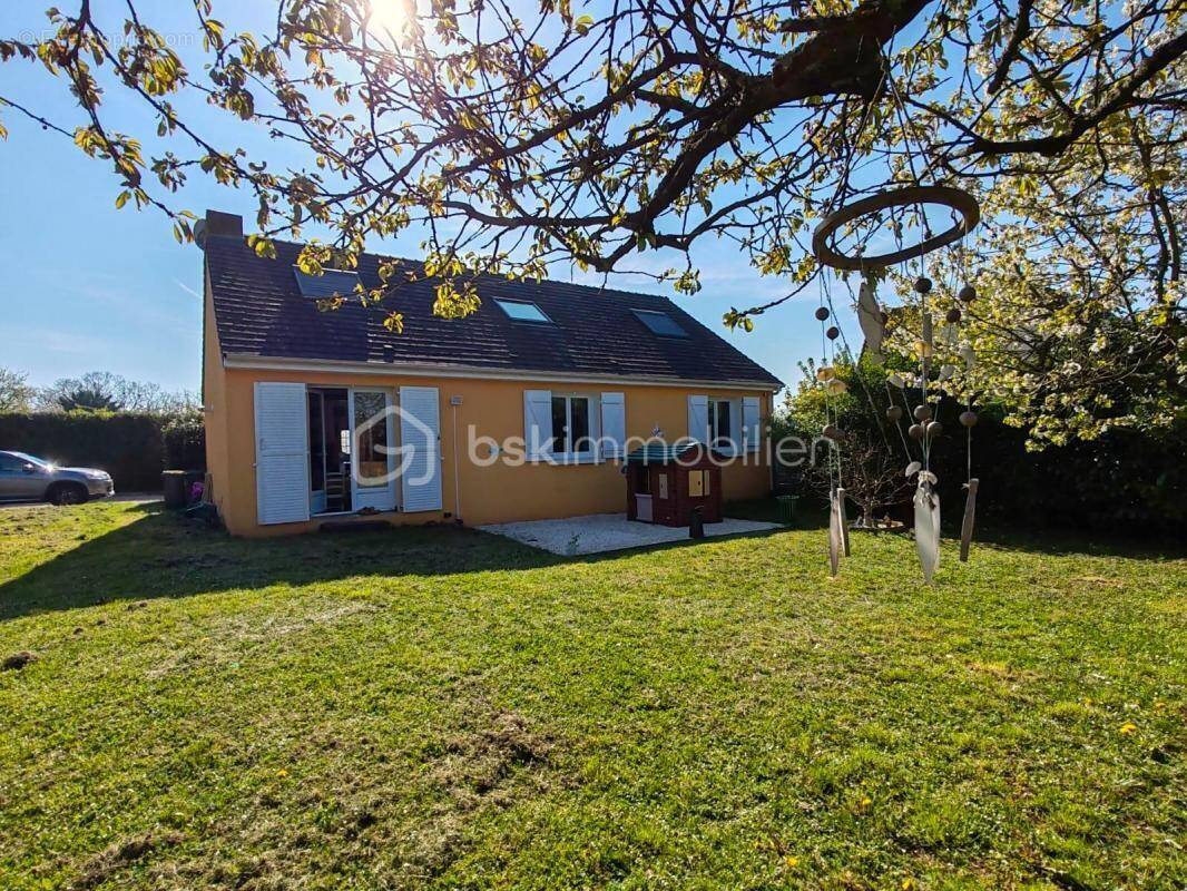 Maison à LA FERTE-ALAIS