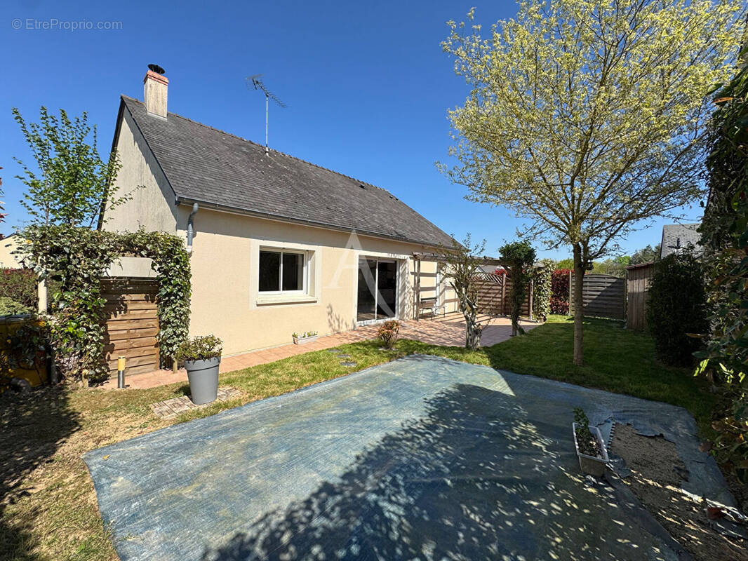 Maison à L&#039;HUISSERIE