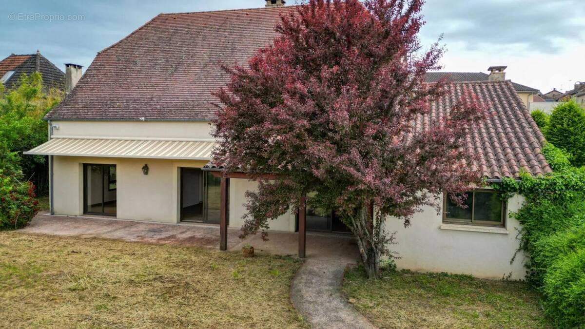 Maison à FIGEAC