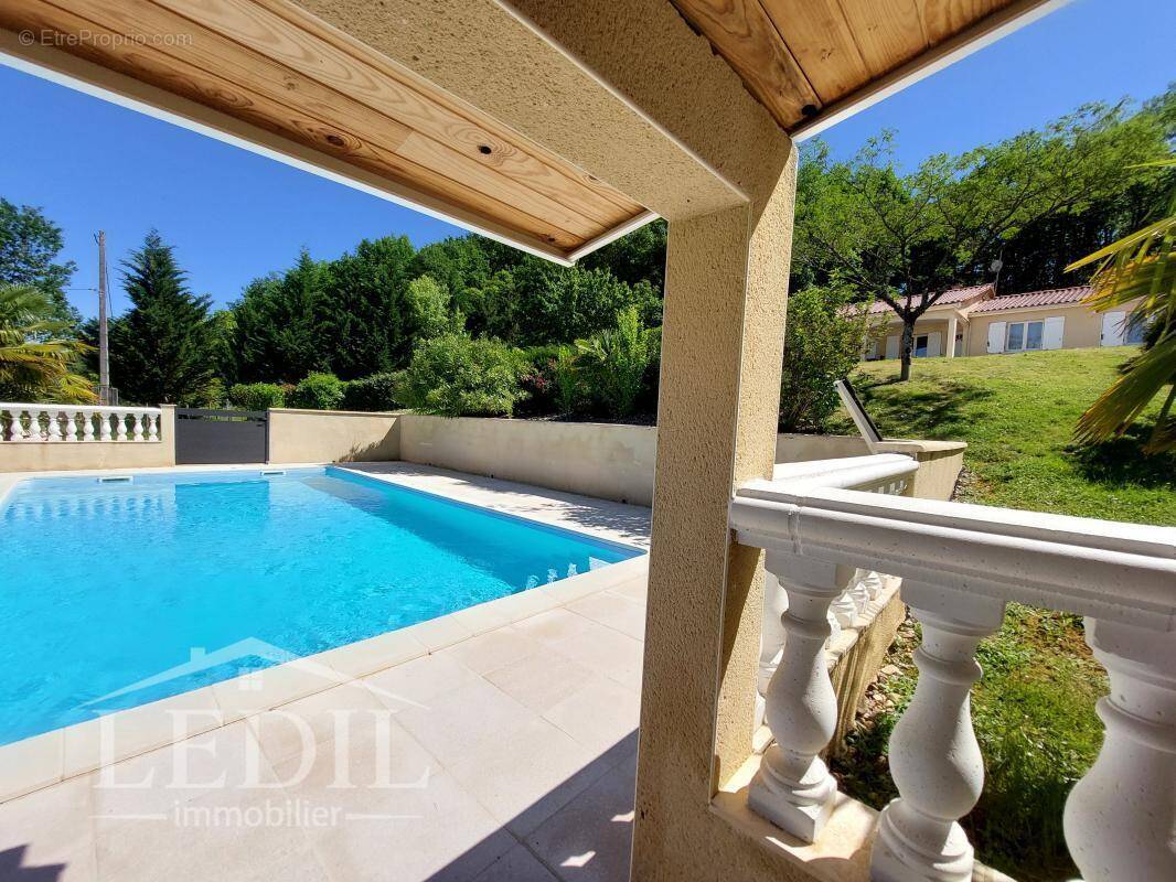 Maison à VIRE-SUR-LOT