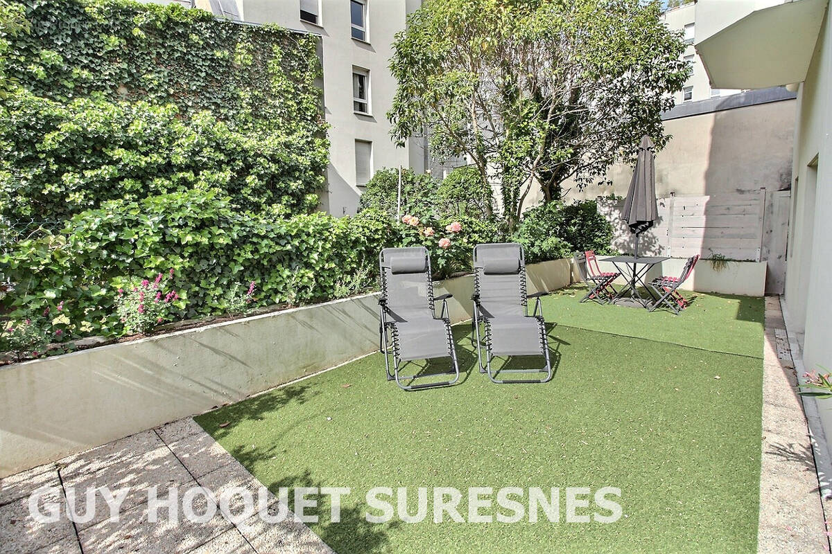 Appartement à SURESNES