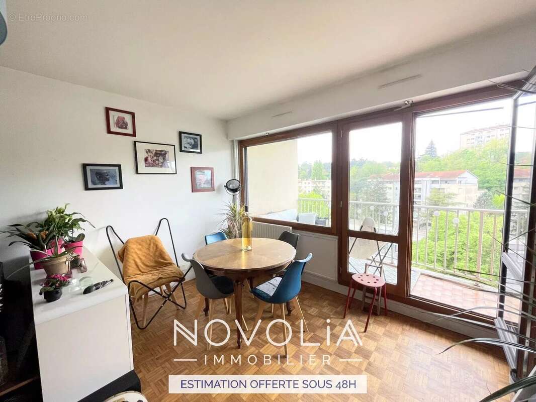 Appartement à LYON-9E