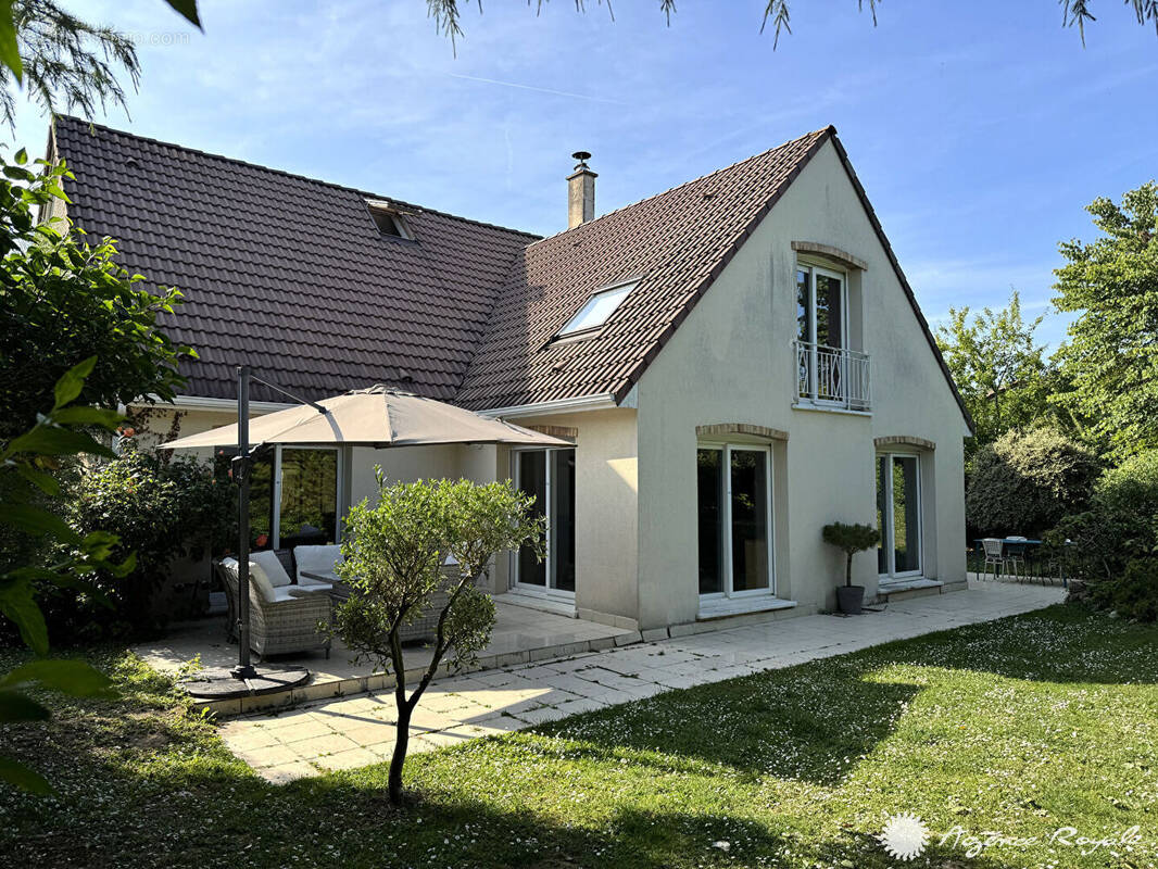 Maison à SAINT-GERMAIN-EN-LAYE