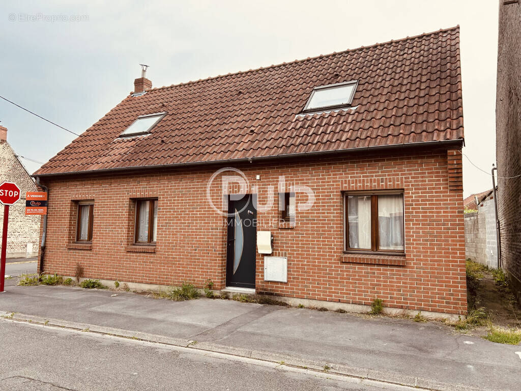 Maison à LAMBRES-LEZ-DOUAI