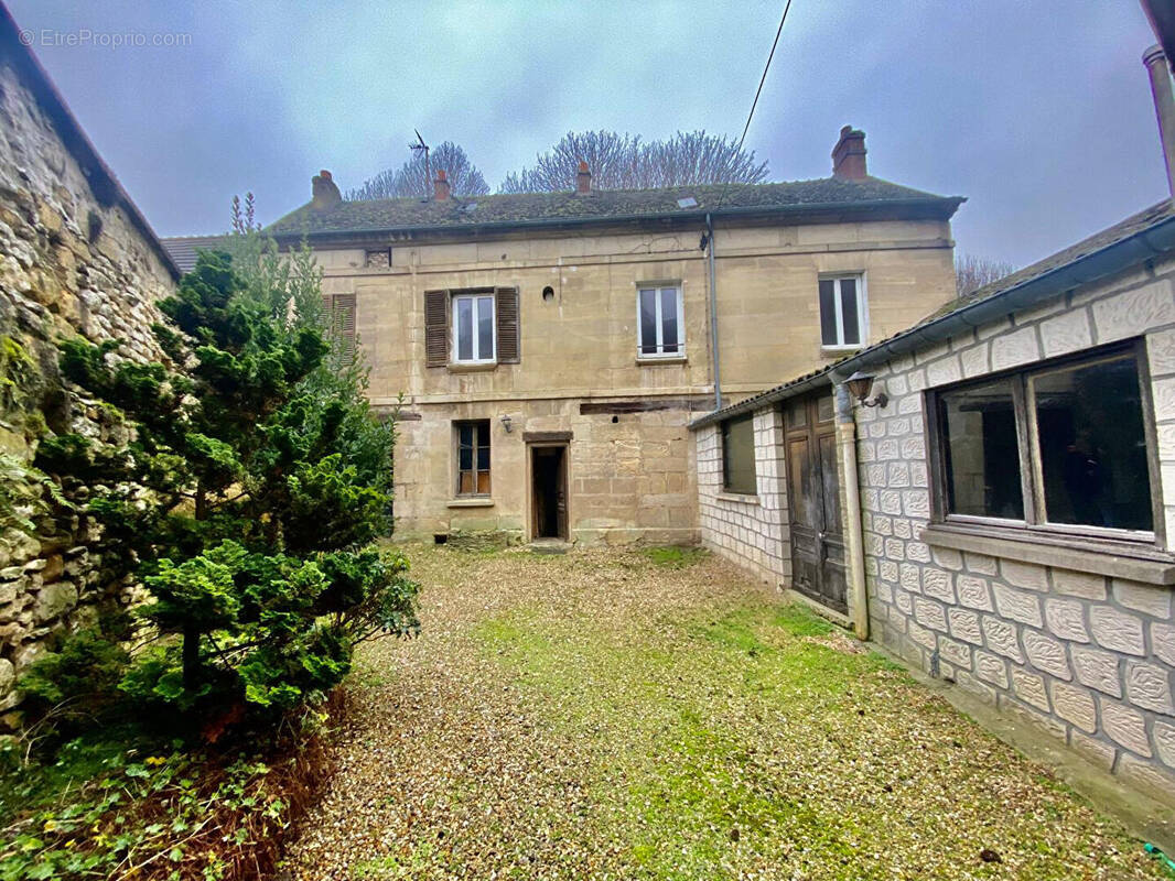 Maison à MAGNY-EN-VEXIN