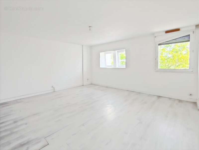 Appartement à PACE