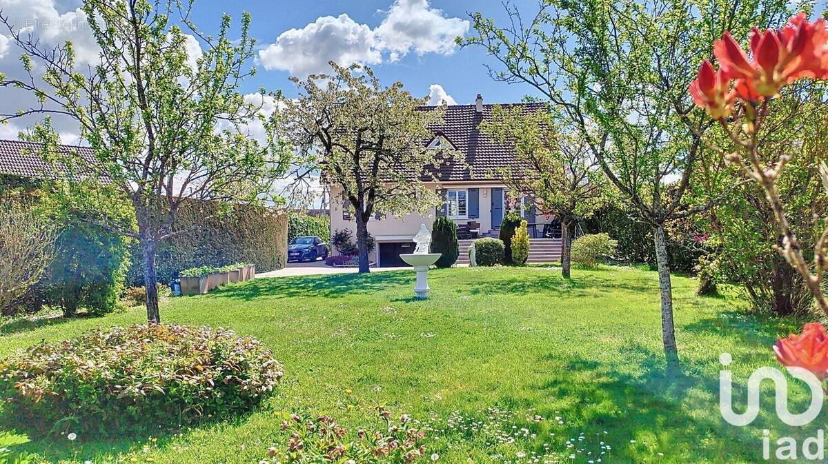 Photo 1 - Maison à MAINTENON