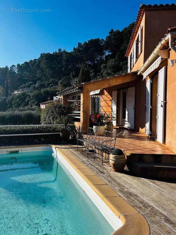 Photo 1 - Maison à SOLLIES-PONT