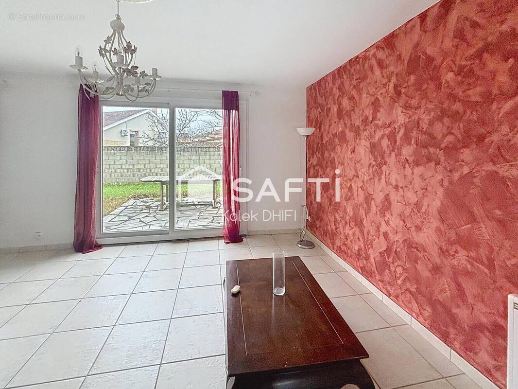 Photo 1 - Maison à SAINT-CLAIR-DU-RHONE