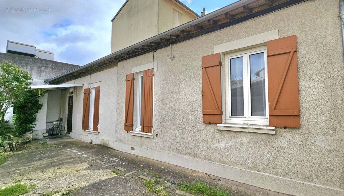 Maison à VERSAILLES