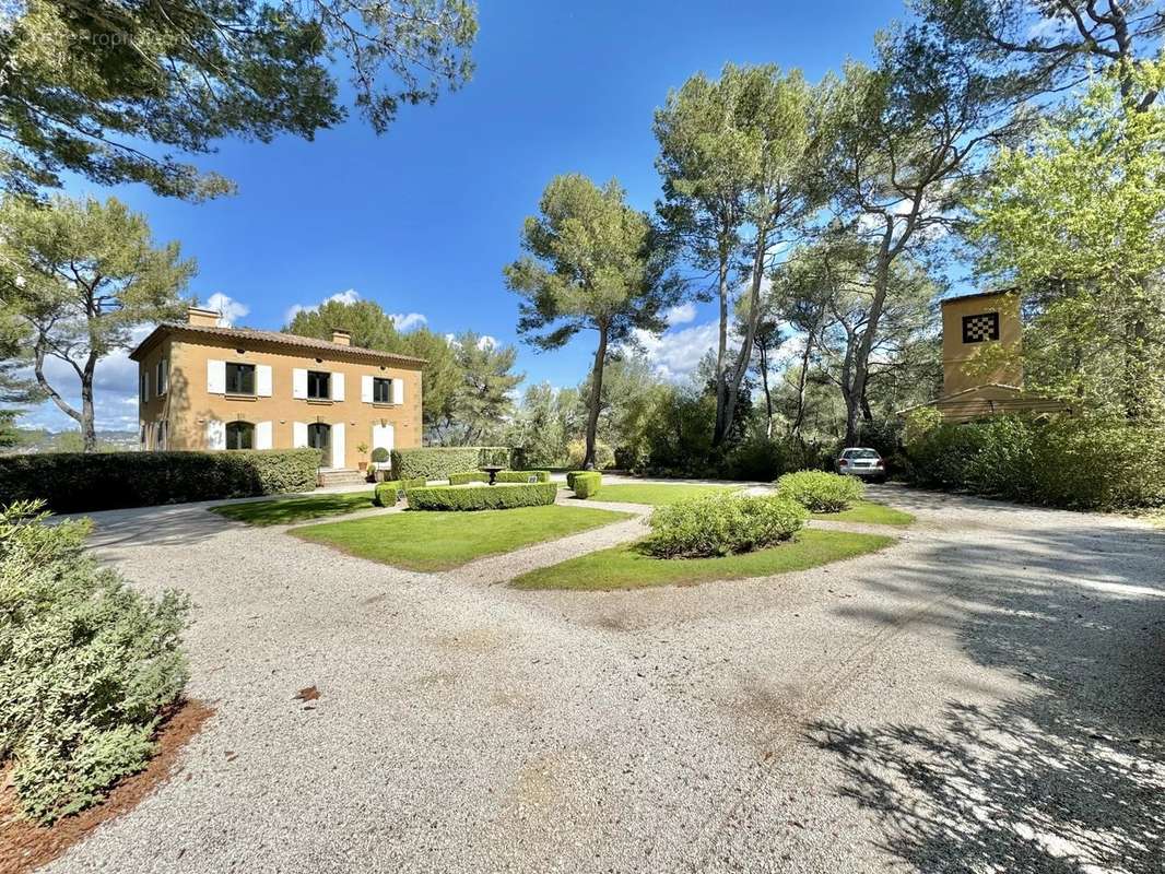 Maison à AIX-EN-PROVENCE