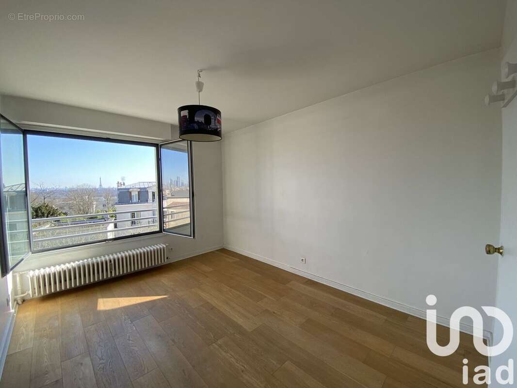 Photo 7 - Appartement à SURESNES