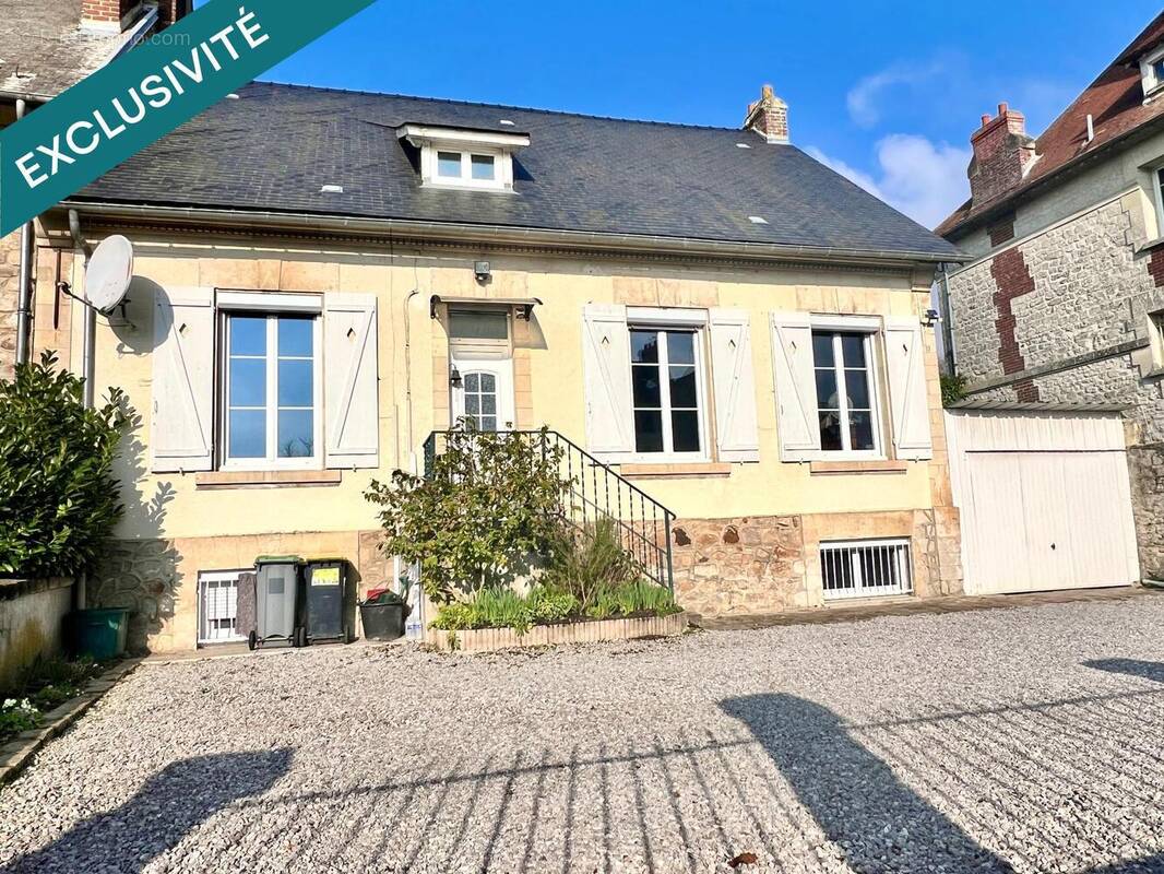 Photo 1 - Maison à VILLERS-COTTERETS
