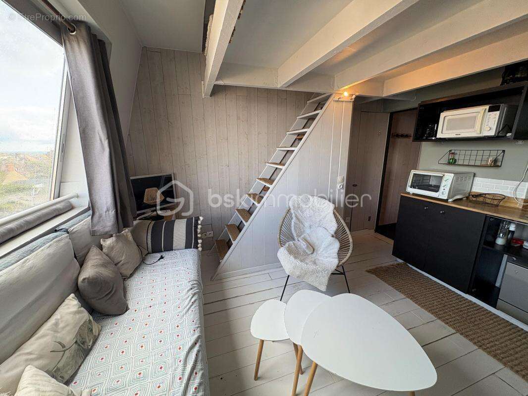 Appartement à COURSEULLES-SUR-MER