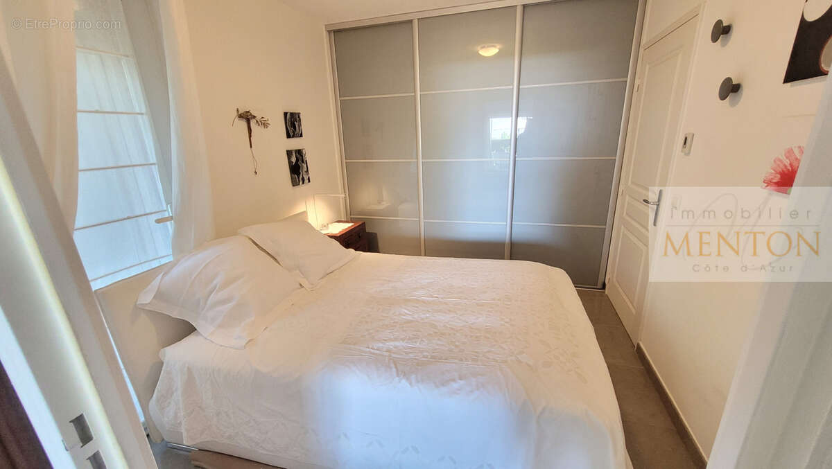 Appartement à ROQUEBRUNE-CAP-MARTIN