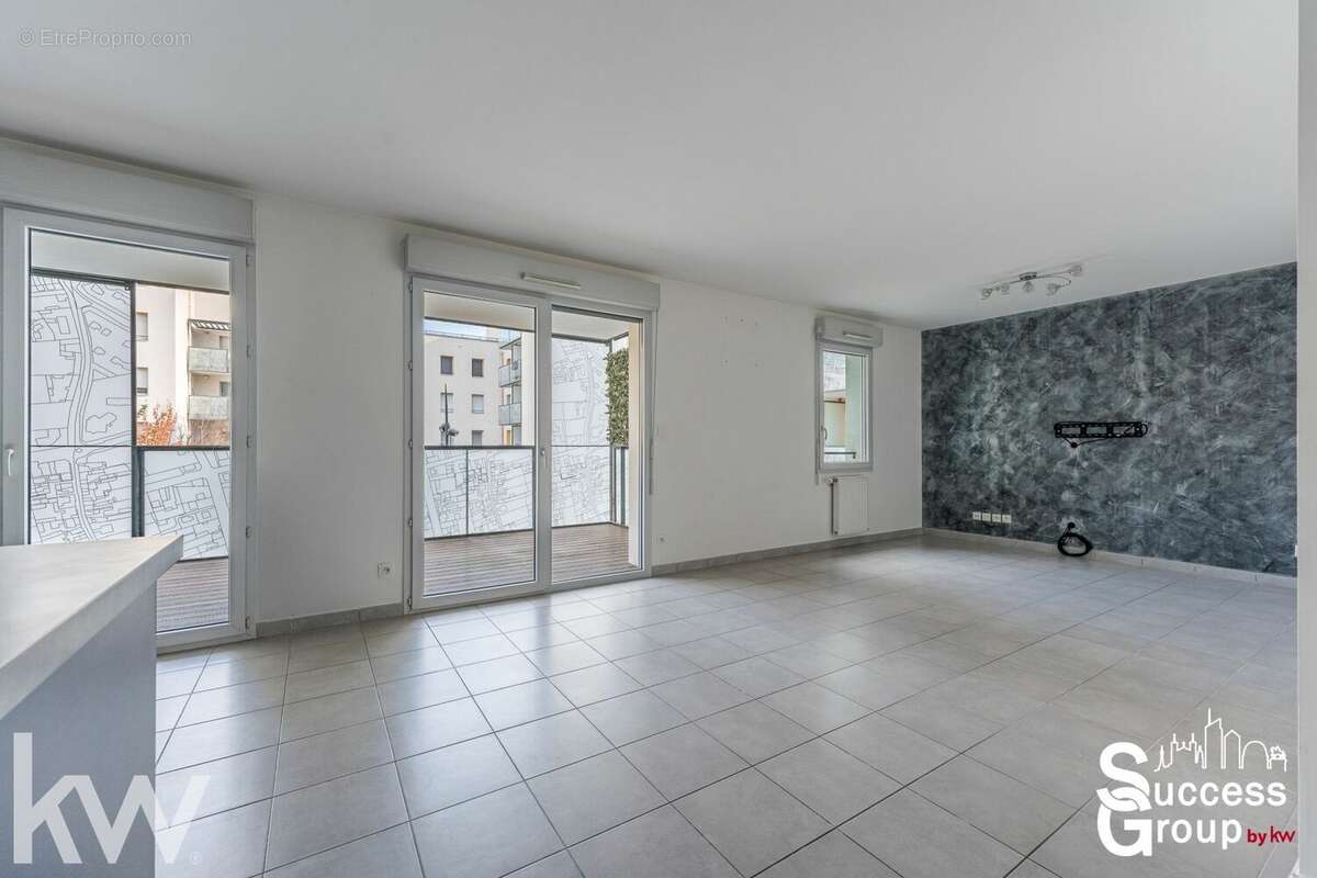 Appartement à LYON-8E