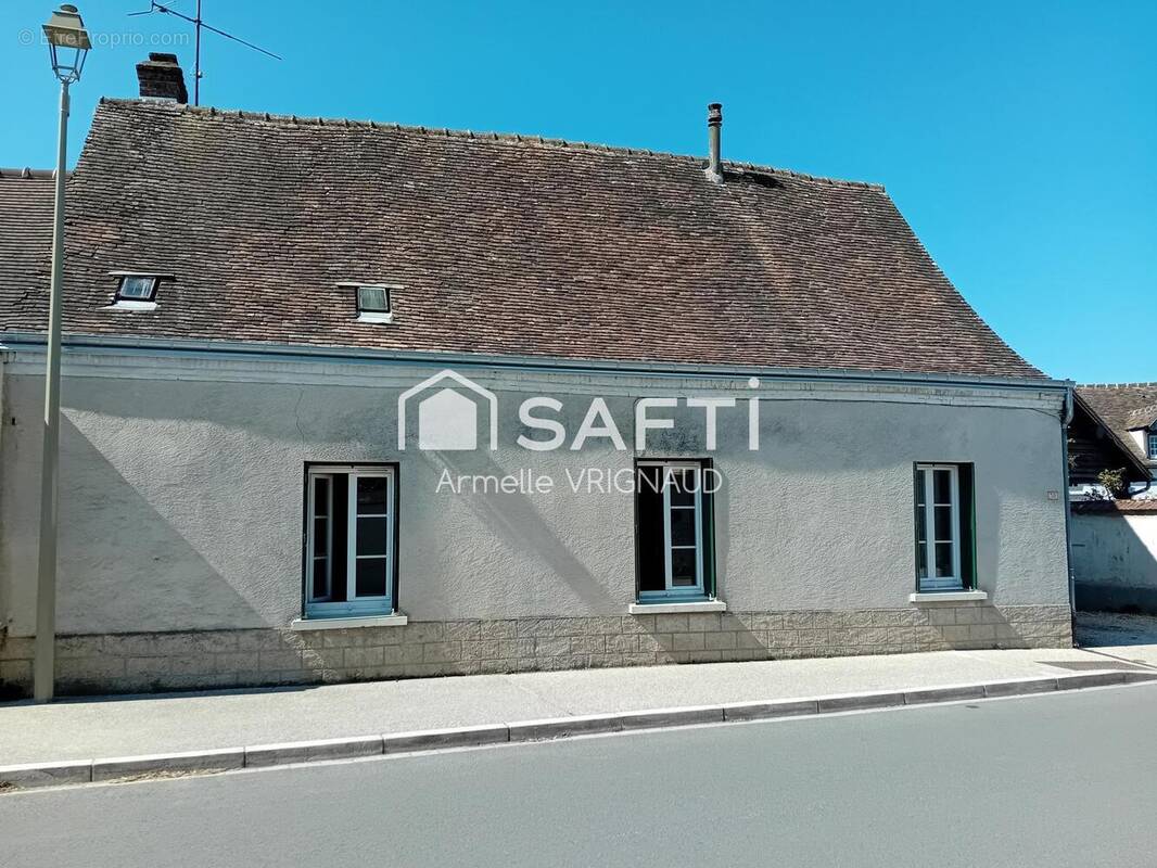 Photo 1 - Maison à ANET