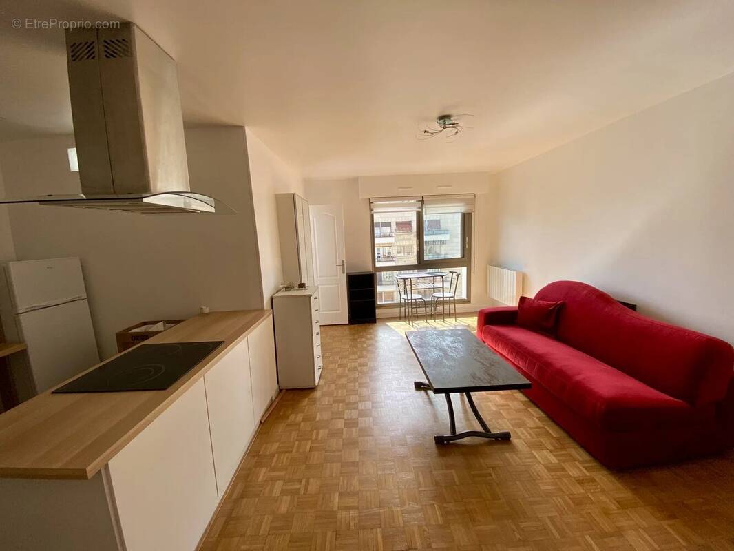 Appartement à NOGENT-SUR-MARNE