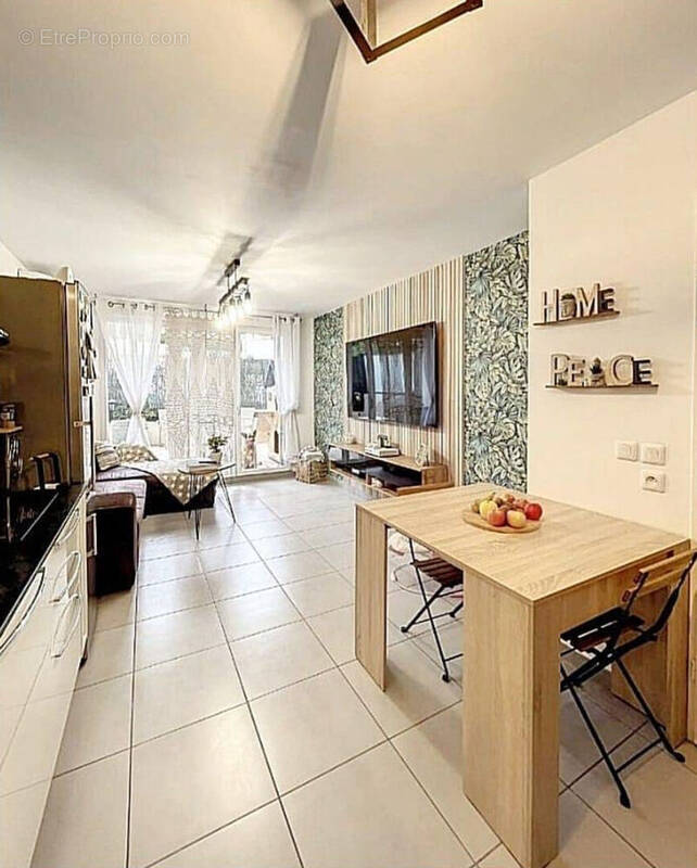 Appartement à MARSEILLE-11E