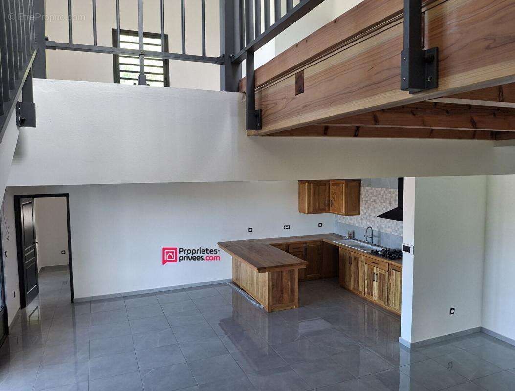 Maison à ENTRE-DEUX