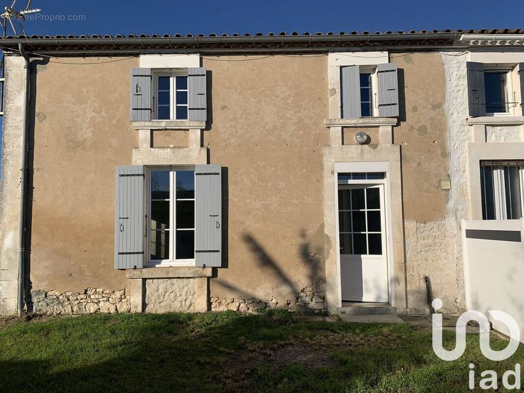 Photo 1 - Maison à MEDIS