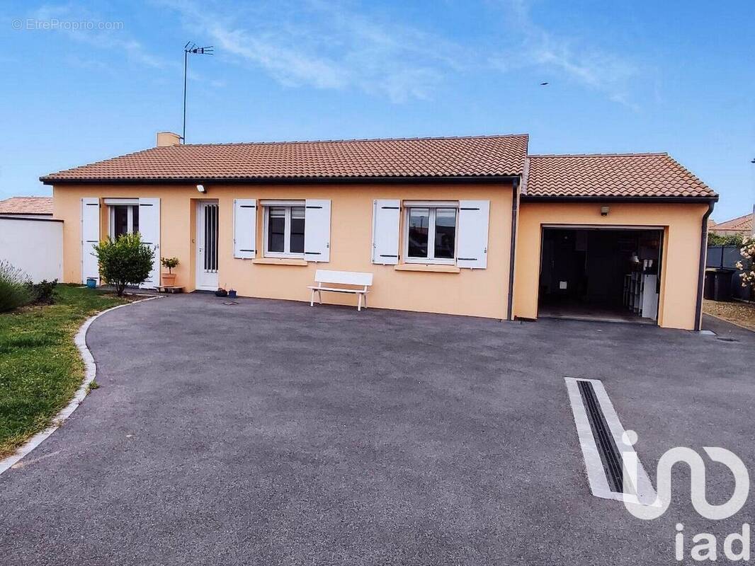 Photo 1 - Maison à LA PLAINE-SUR-MER