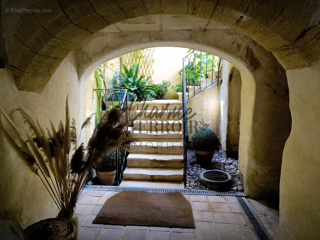 Maison à CAVILLARGUES